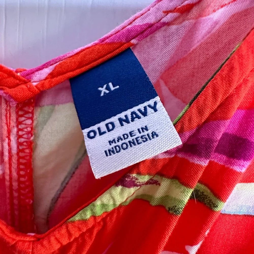 Old Navy women’s jumpsuit. Size XL - Picture 6 of 7
